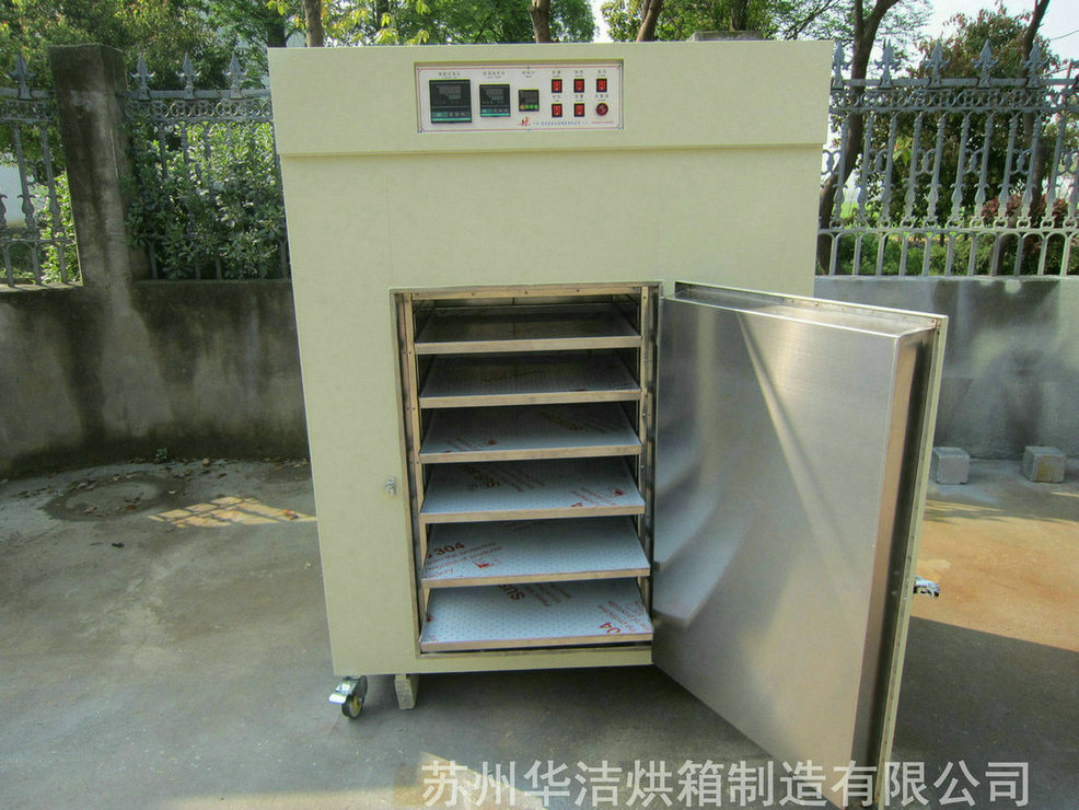 潔凈烘箱的隔熱層到底多厚呢？